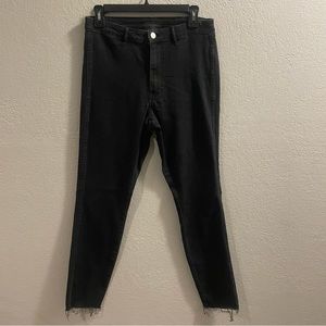 & Denim Black Skinny Stretch Jeans with Raw Edge Ankle - Sz.30